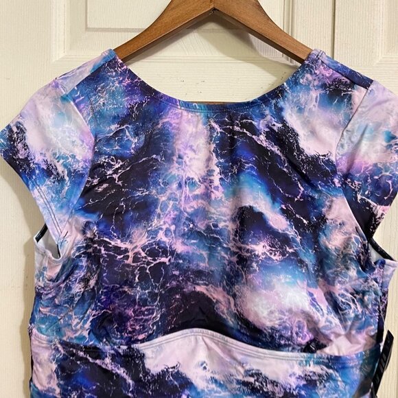 Torrid Womens NWT Ocean Wave Active Wireless Scoop Back One Piece Swimsuit Large - Picture 5 of 10